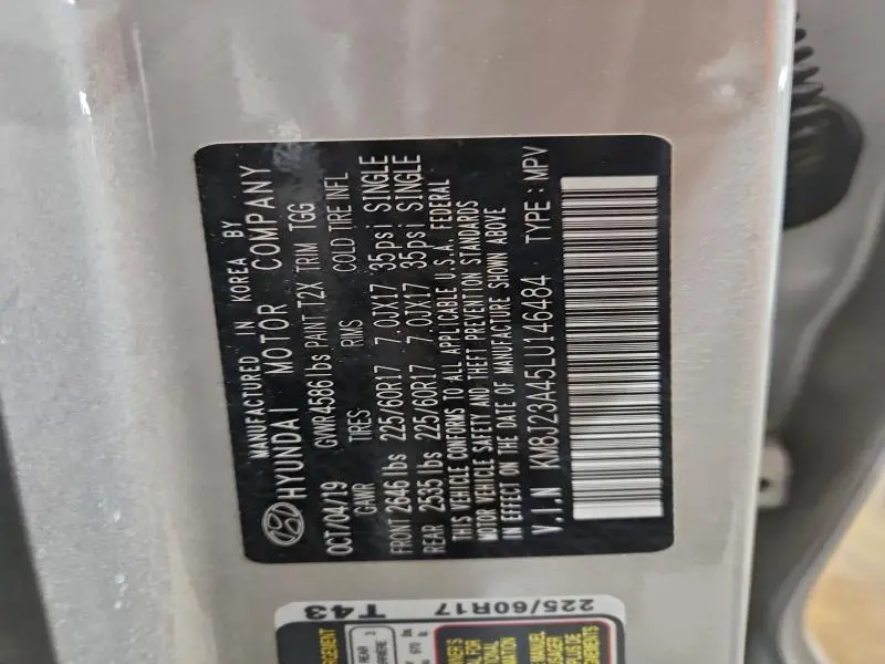 2020 HYUNDAI TUCSON SE  