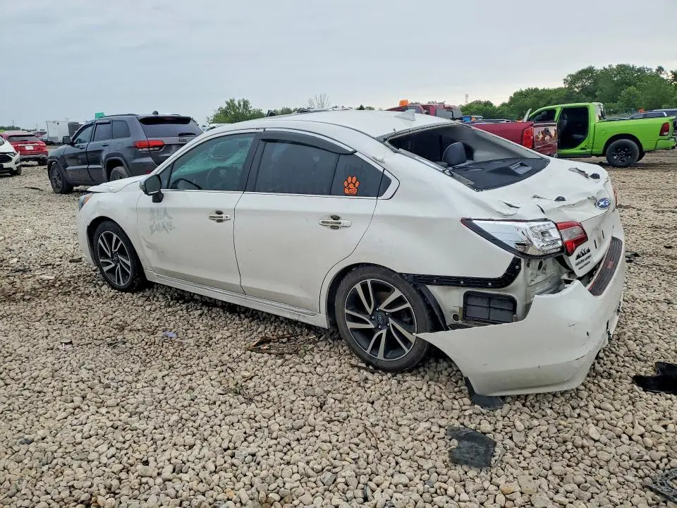 2017 SUBARU LEGACY SPORT  