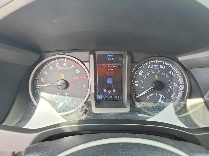 2019 TOYOTA TACOMA TRD SPORT  
