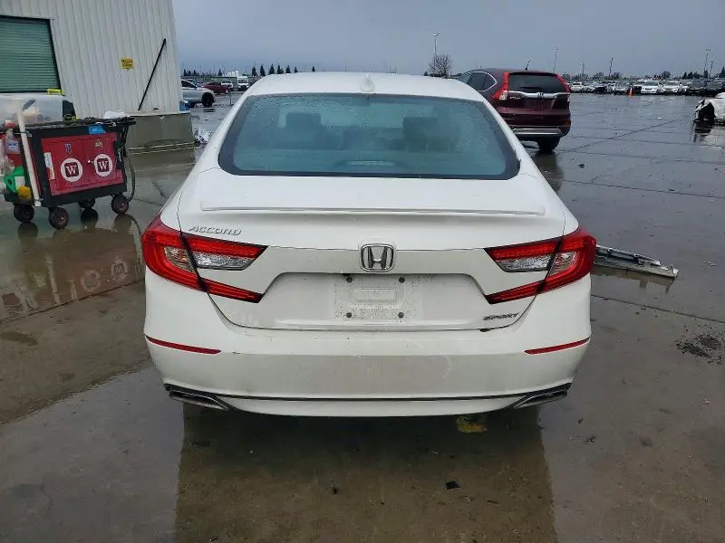 2020 HONDA ACCORD SPORT  