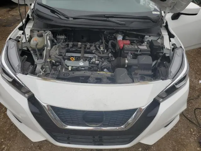 2024 NISSAN VERSA SV  