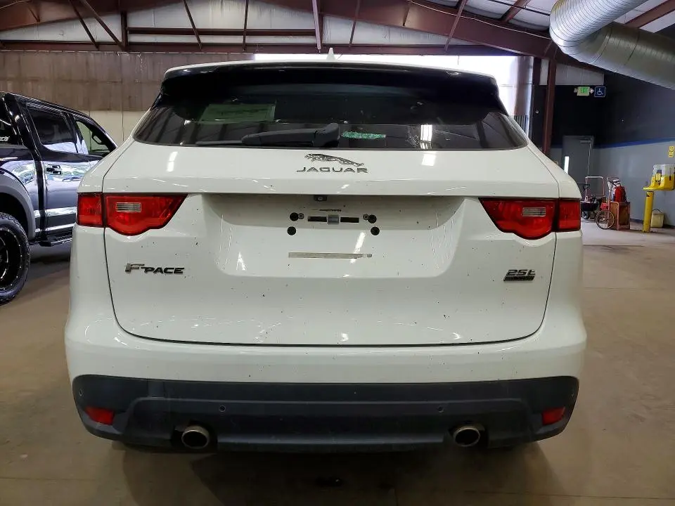 2019 JAGUAR F-PACE   