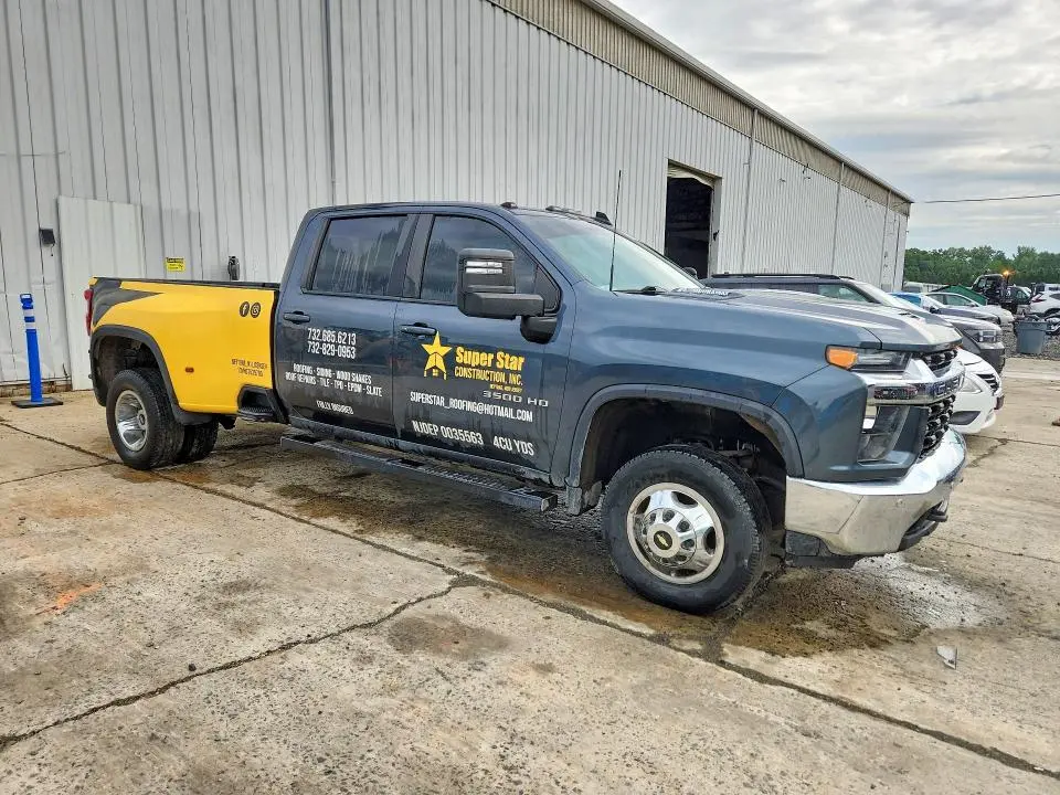 2020 CHEVROLET SILVERADO K3500 LT  