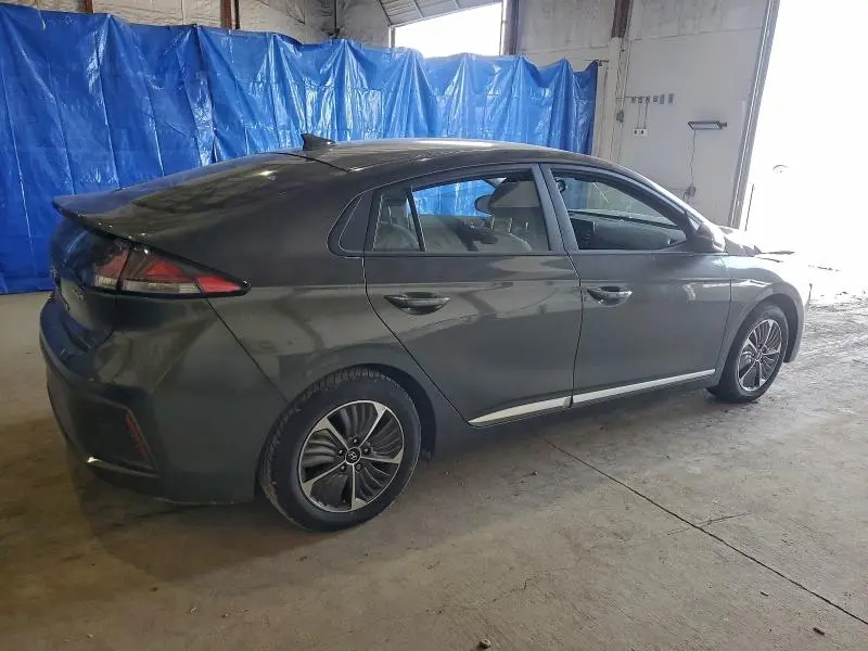 2022 HYUNDAI IONIQ SE  