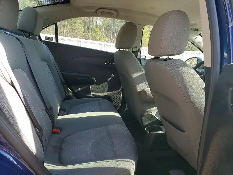 2014 CHEVROLET SONIC LS  