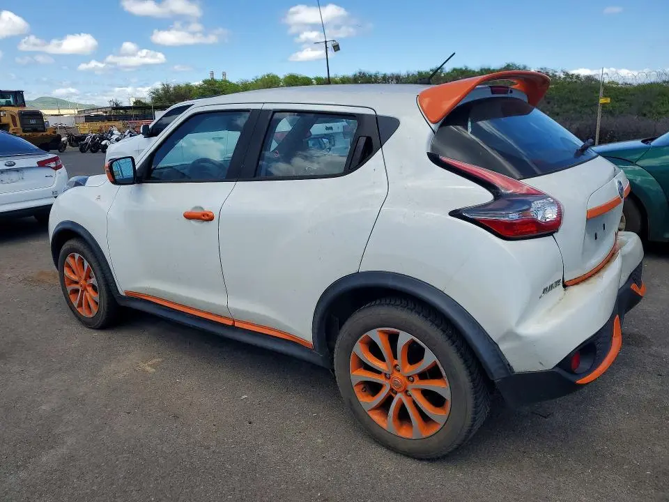 2015 NISSAN JUKE S  