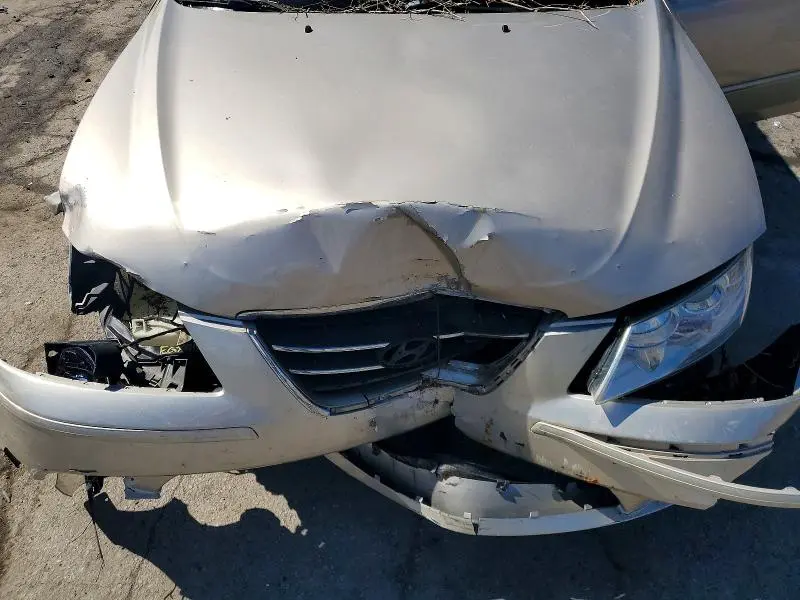 2010 HYUNDAI SONATA GLS  