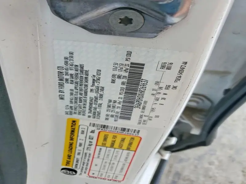 2017 FORD FUSION SE  