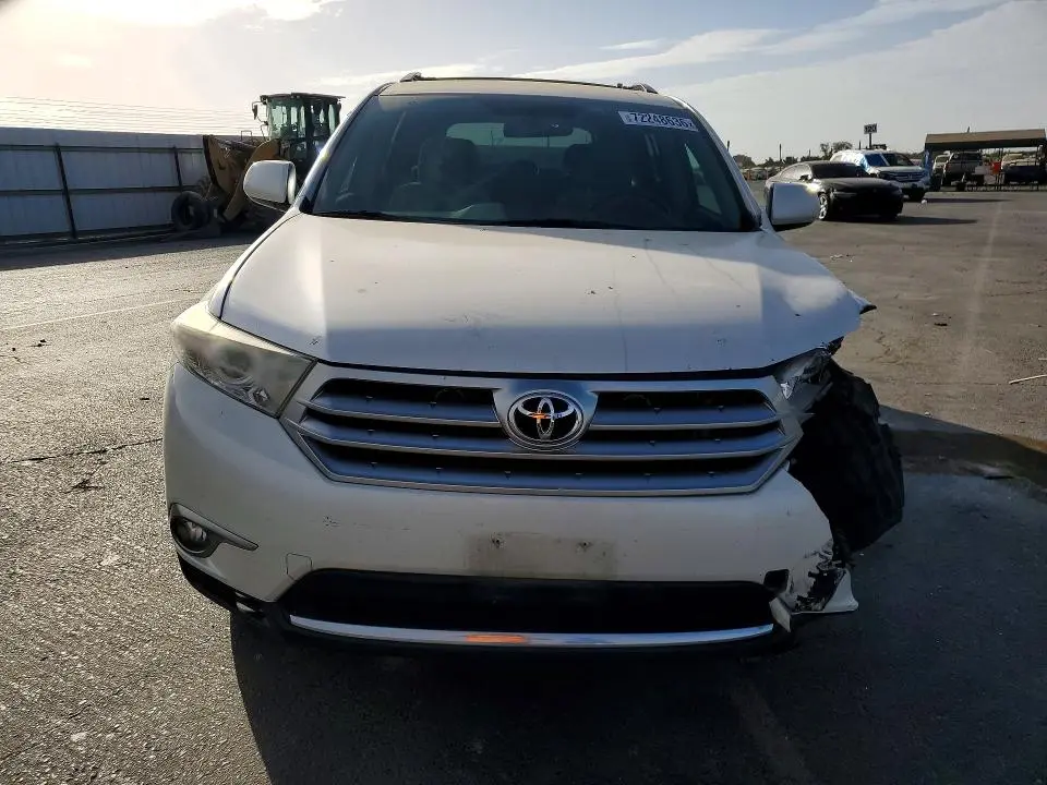 2012 TOYOTA HIGHLANDER BASE  