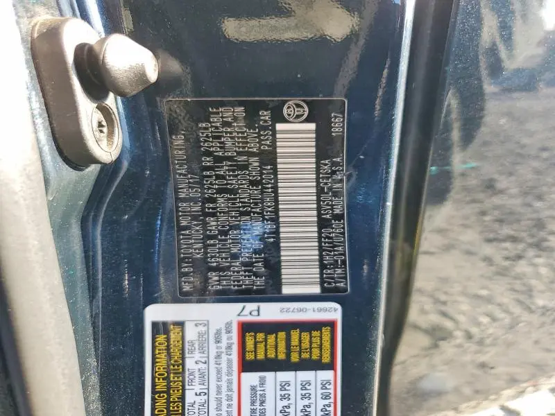 2017 TOYOTA CAMRY SE  