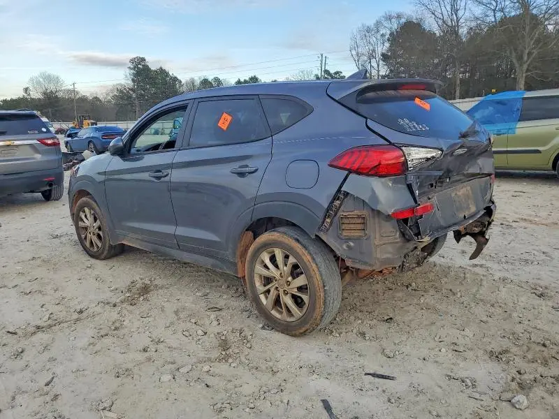 2021 HYUNDAI TUCSON SE  