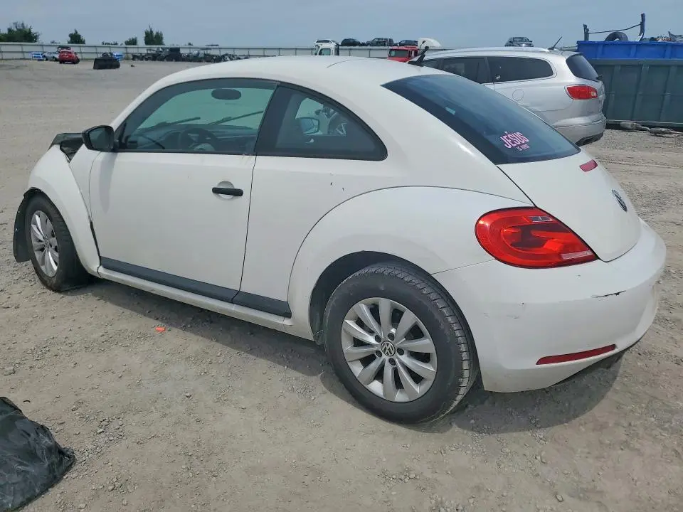 2013 VOLKSWAGEN BEETLE   