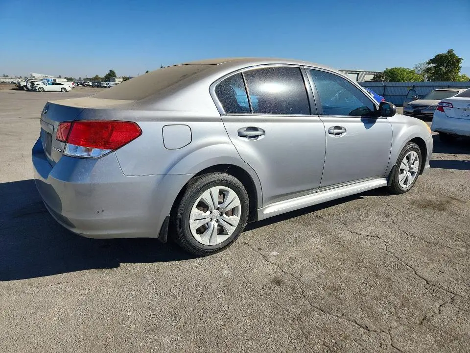 2011 SUBARU LEGACY 2.5I  