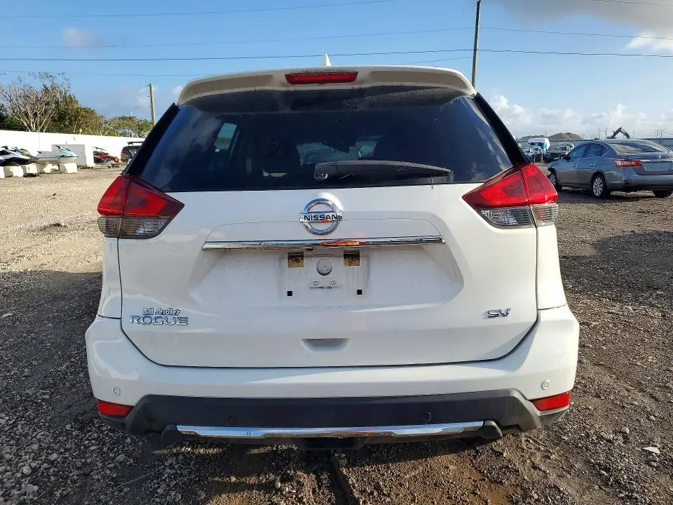 2019 NISSAN ROGUE SV  