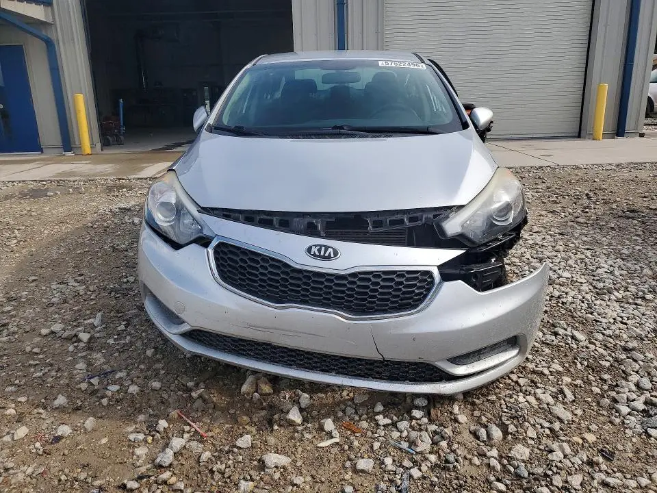 2016 KIA FORTE LX  