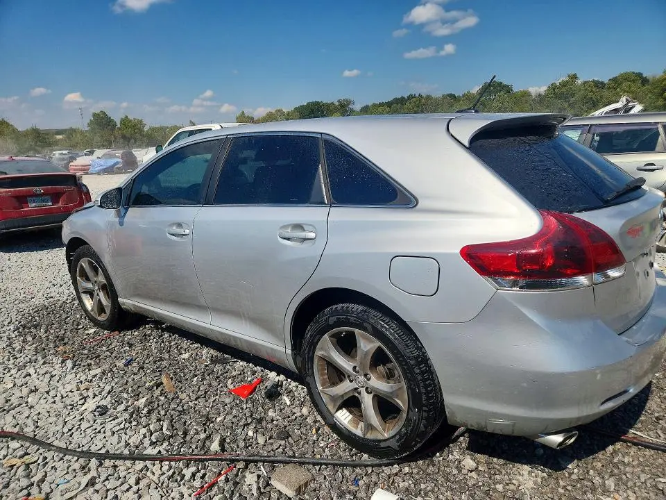 2013 TOYOTA VENZA LE  