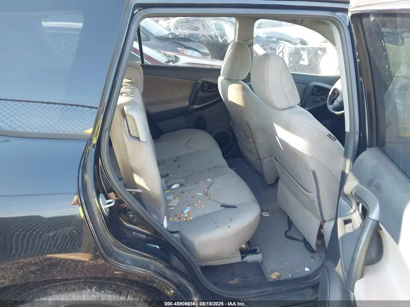 2011 TOYOTA RAV4  