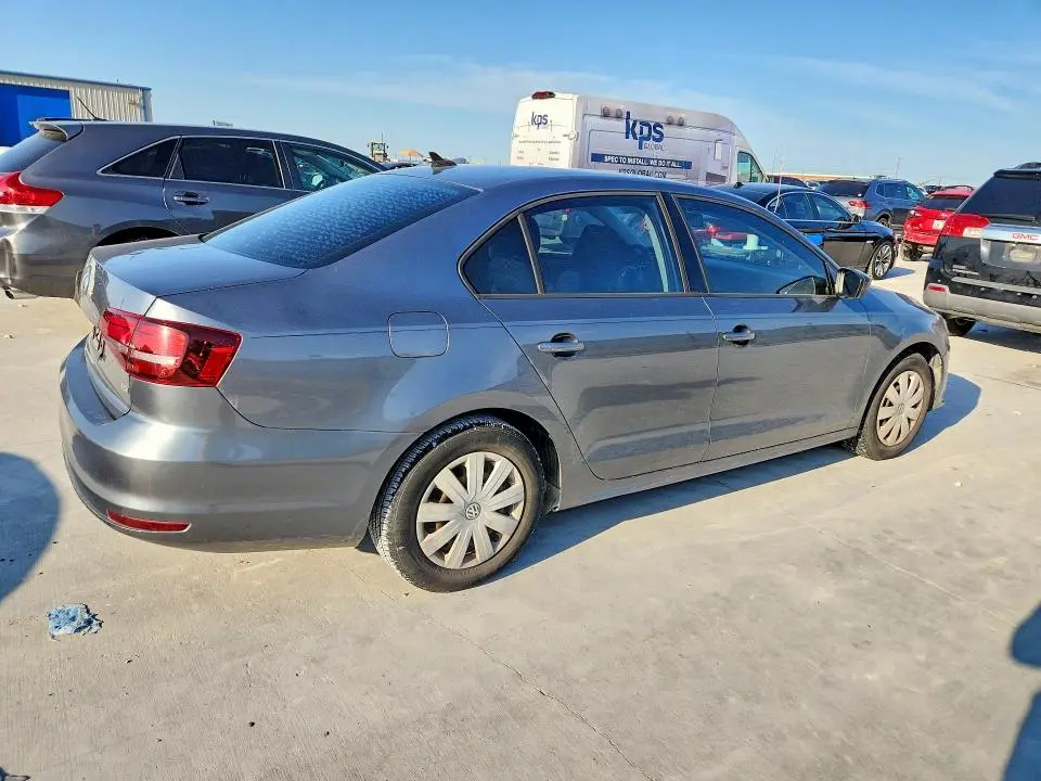 2016 VOLKSWAGEN JETTA   