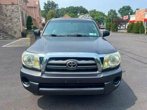 2010 TOYOTA TACOMA BASE  