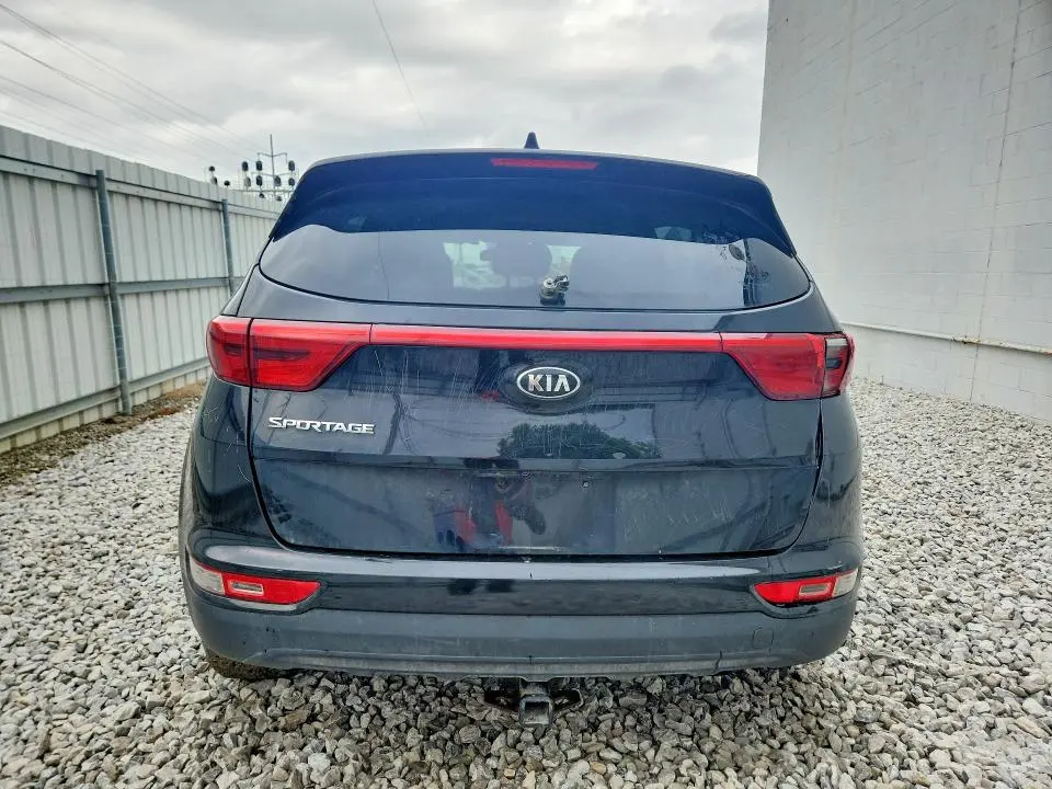 2018 KIA SPORTAGE LX  