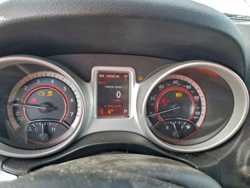 2011 DODGE JOURNEY MAINSTREET  