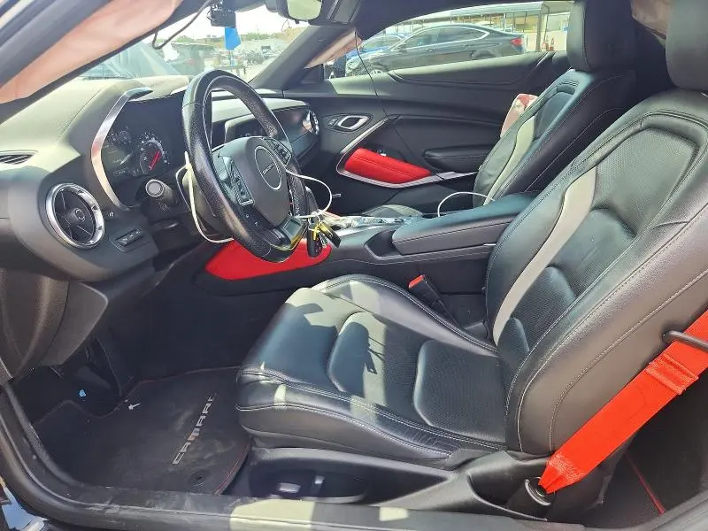 2021 CHEVROLET CAMARO LT  