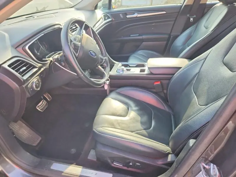 2017 FORD FUSION TITANIUM  