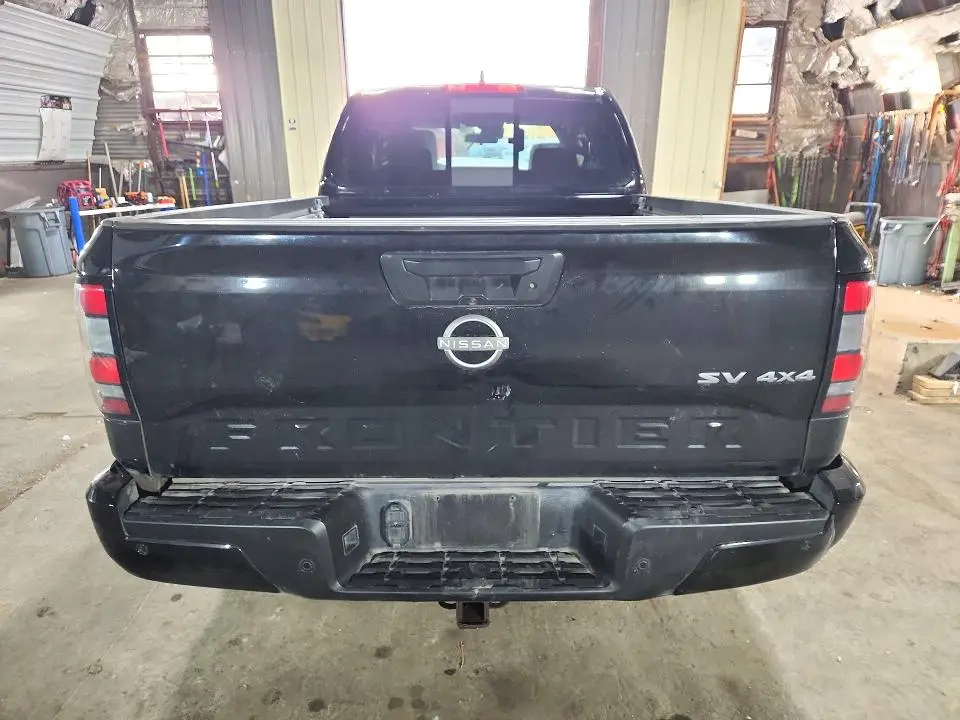 2023 NISSAN FRONTIER SV  