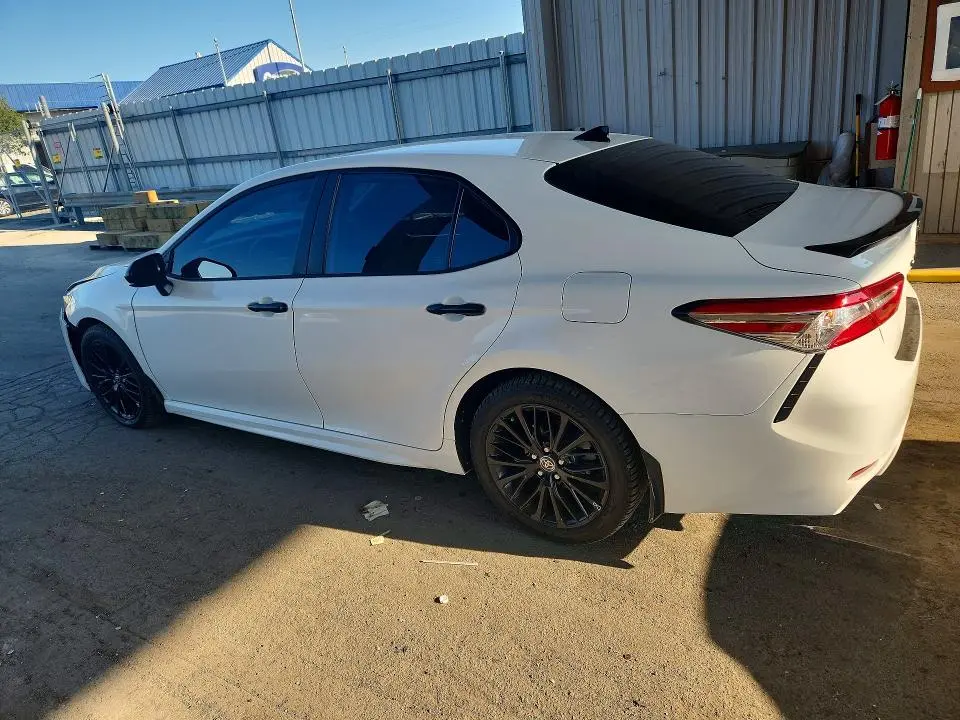 2020 TOYOTA CAMRY SE NIGHTSHADE  