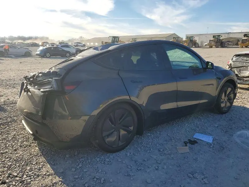 2026 TESLA MODEL Y   