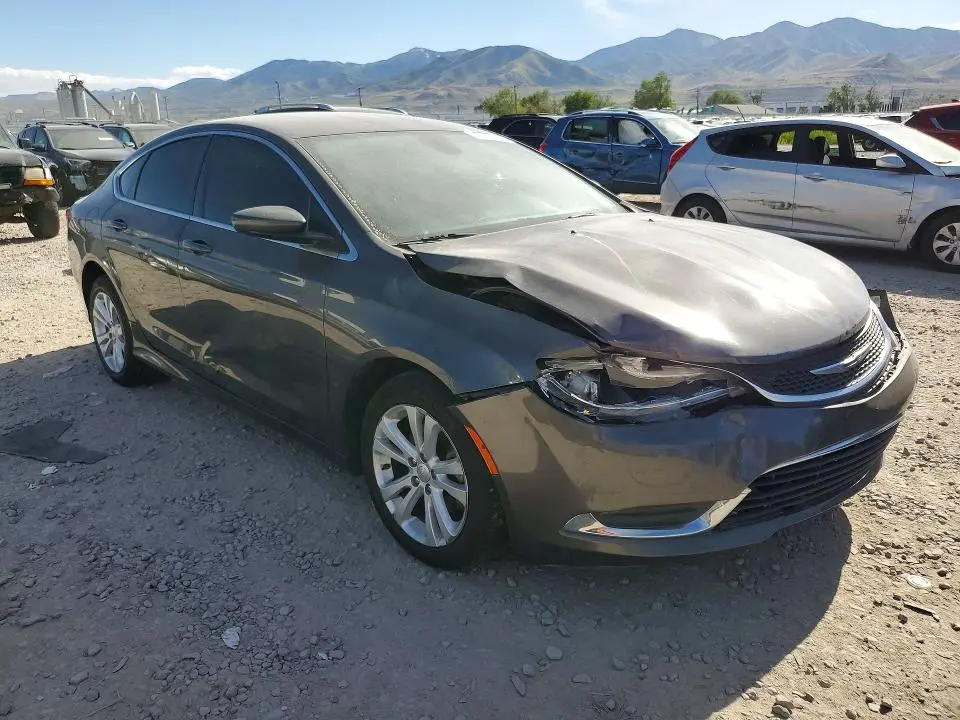 2015 CHRYSLER 200 LIMITED  