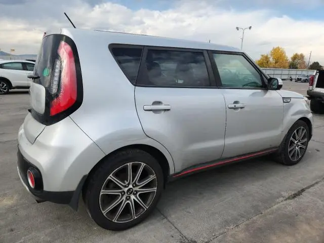 2017 KIA SOUL !  