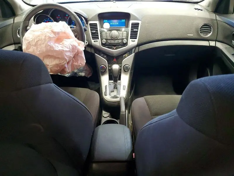 2013 CHEVROLET CRUZE LT  