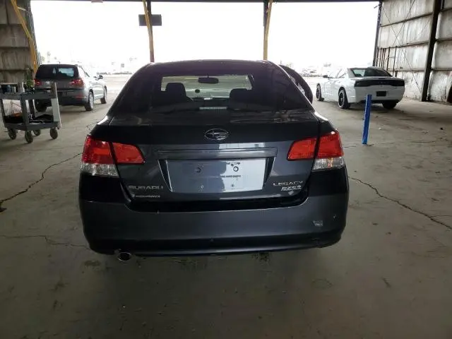 2011 SUBARU LEGACY 2.5I PREMIUM  