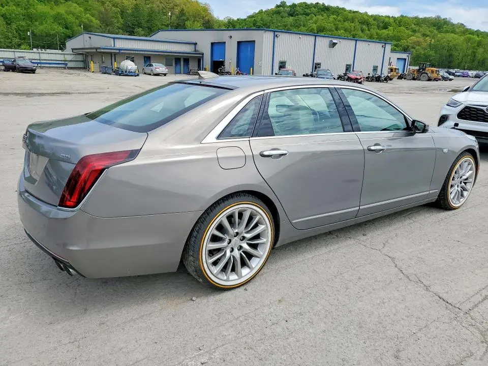 2018 CADILLAC CT6   