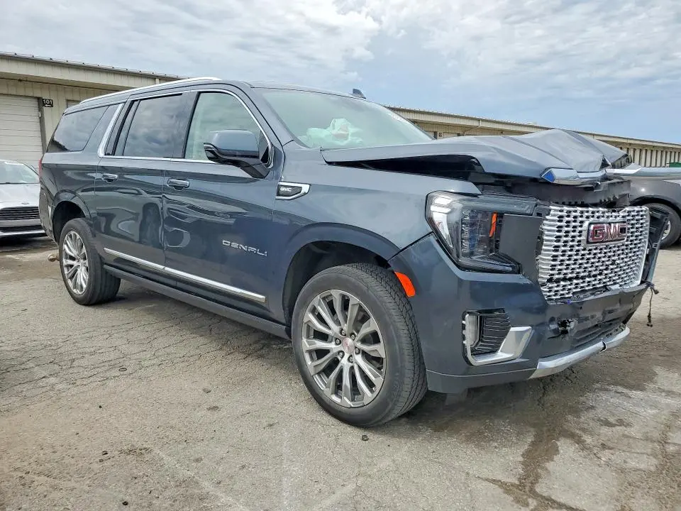 2021 GMC YUKON XL DENALI  
