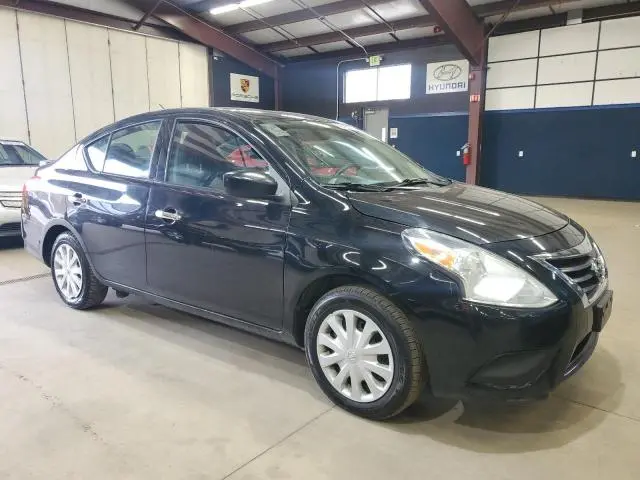 2019 NISSAN VERSA S  