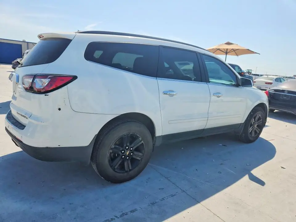 2016 CHEVROLET TRAVERSE LT  