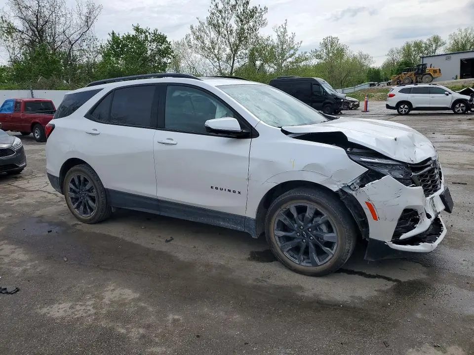 2022 CHEVROLET EQUINOX RS  