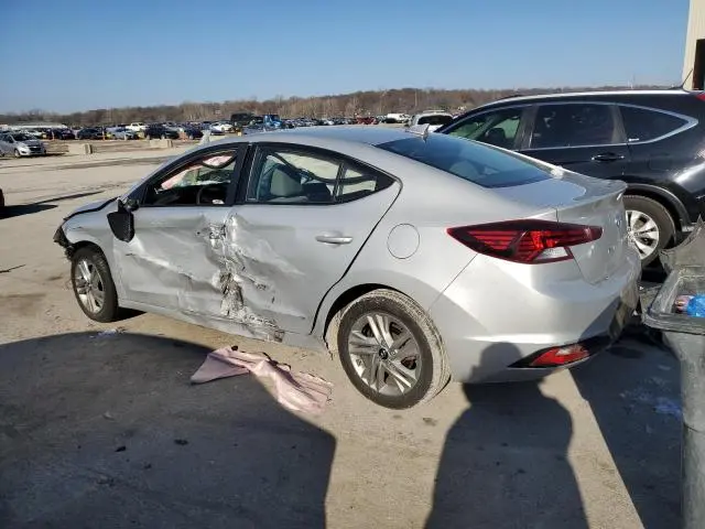 2020 HYUNDAI ELANTRA SEL  