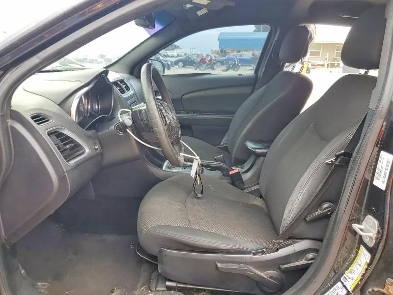 2014 DODGE AVENGER SE  