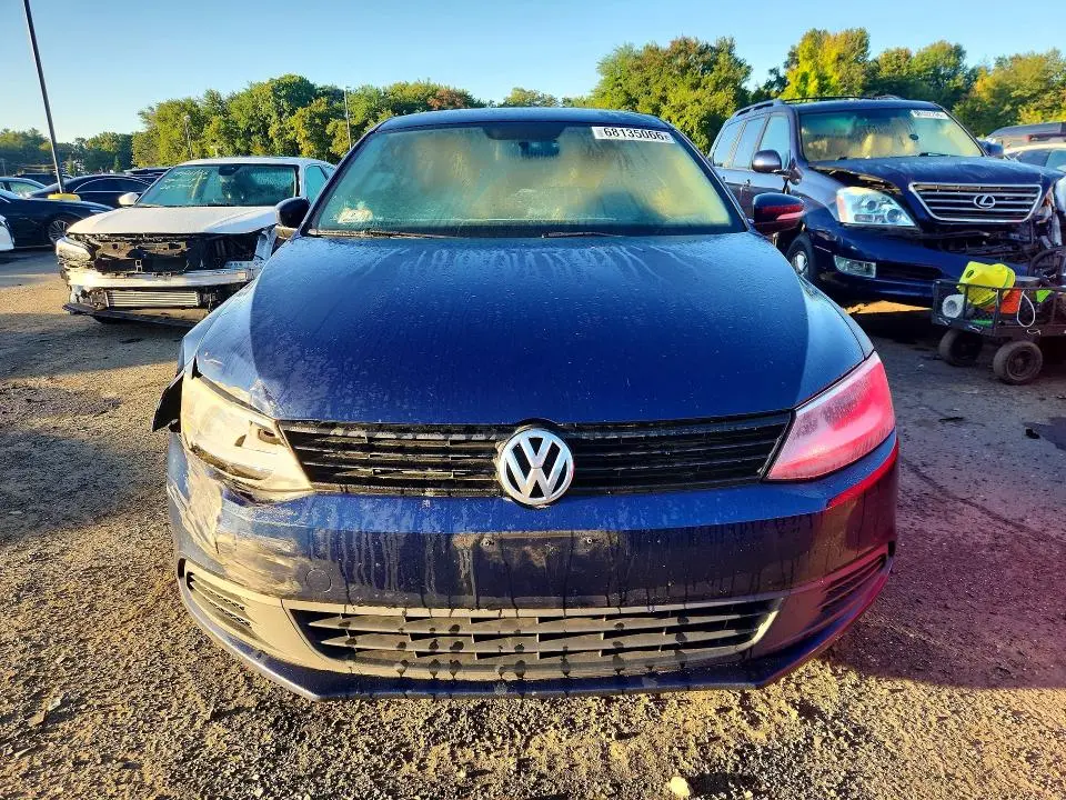 2012 VOLKSWAGEN JETTA SE  