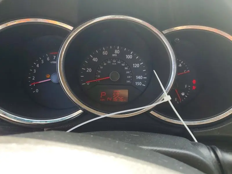 2012 KIA SORENTO LX  