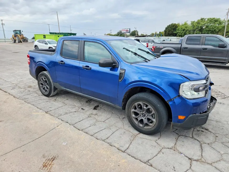 2023 FORD MAVERICK XL  