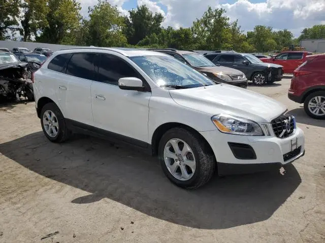 2013 VOLVO XC60 3.2  