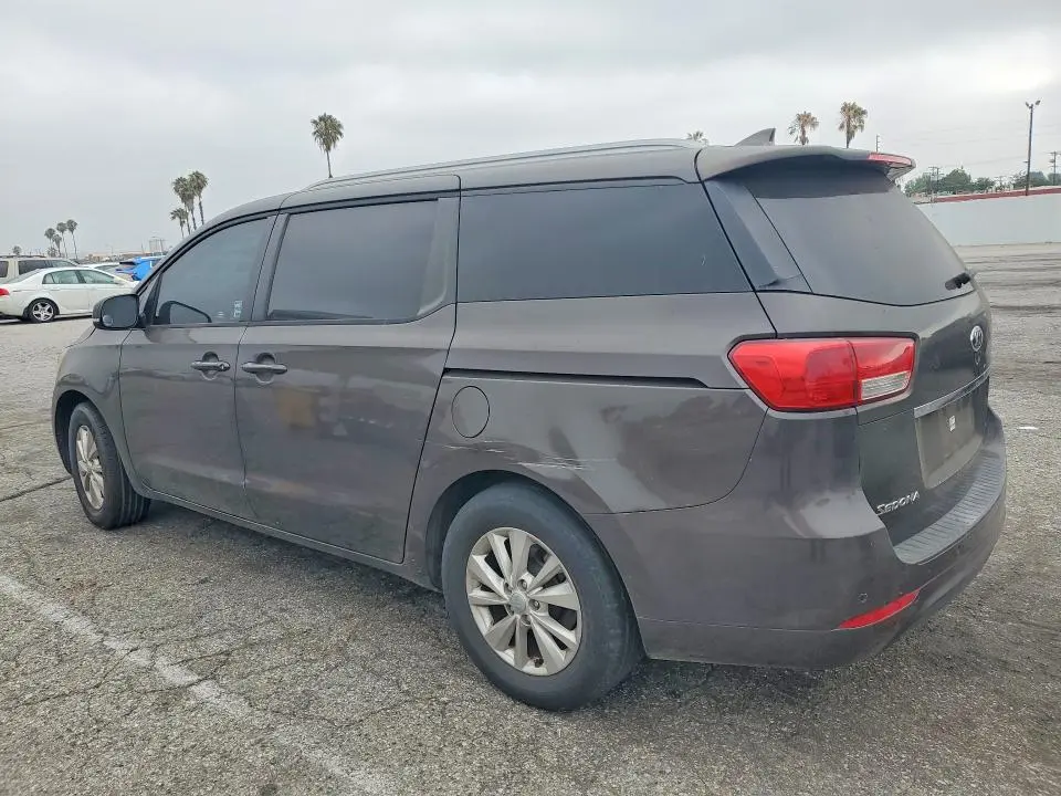 2015 KIA SEDONA LX  