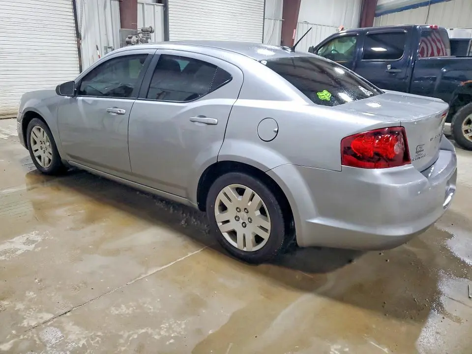 2014 DODGE AVENGER SE  