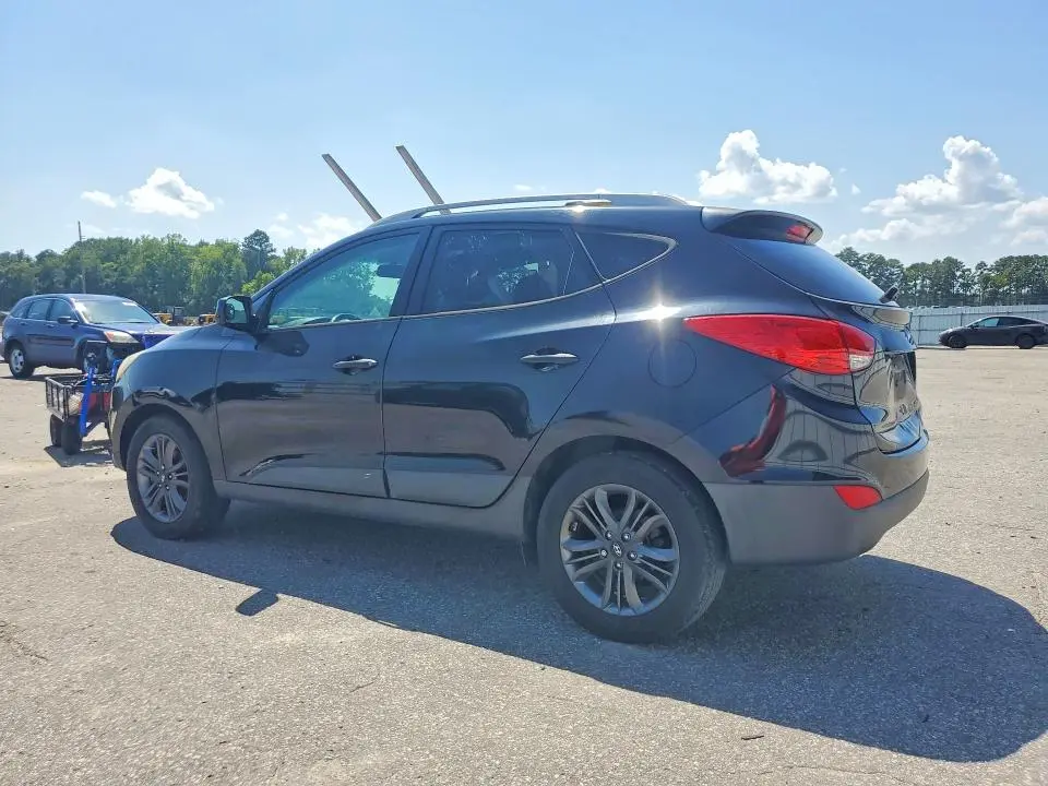 2015 HYUNDAI TUCSON SE  