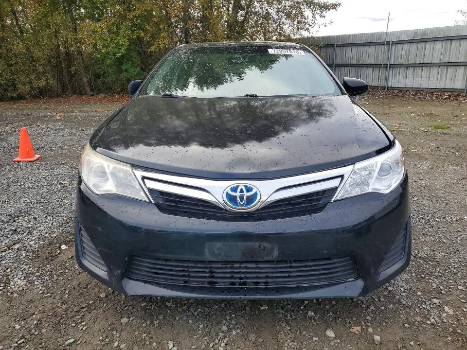 2012 TOYOTA CAMRY SE  