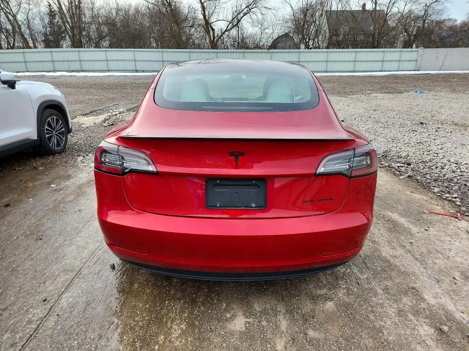 2021 TESLA MODEL 3   